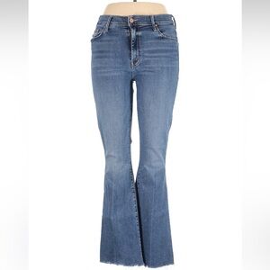 MOTHER The Weekender Fray Denim Jeans in Walking on Coals Wash Size 34